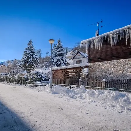 Villa Rudolfuv Dvur Svoboda nad Úpou