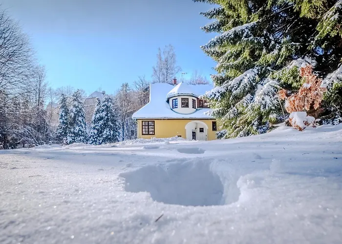 Rudolfuv Dvur Villa *