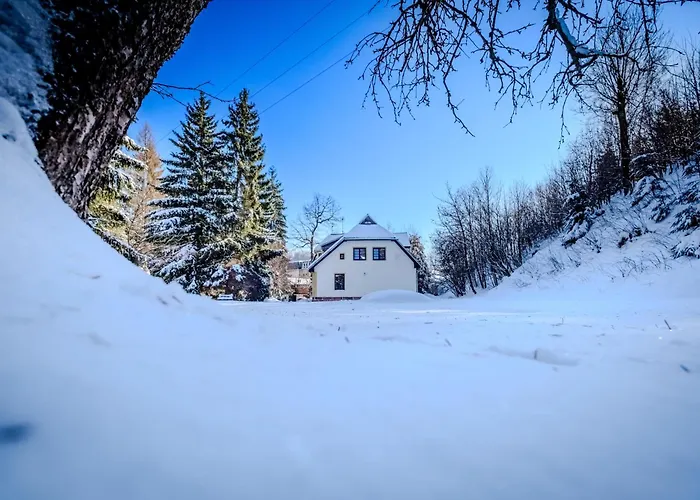 Rudolfuv Dvur Villa