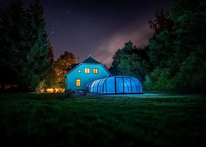 Rudolfuv Dvur Villa Svoboda nad Úpou
