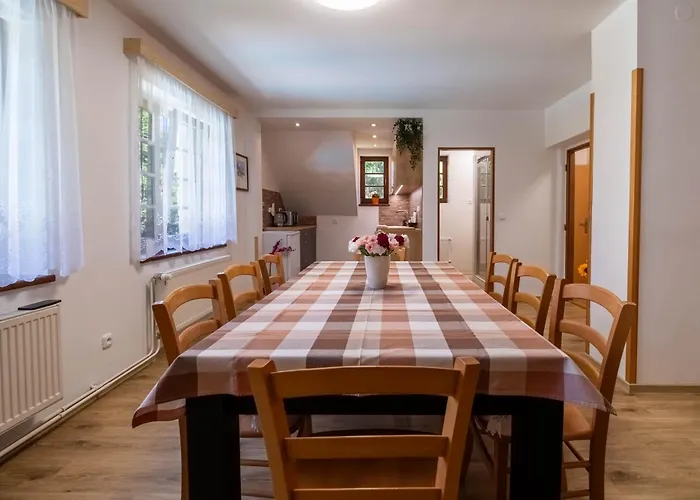 Rudolfuv Dvur Villa Svoboda nad Úpou